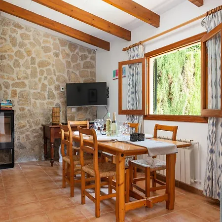 Pont Roma With Pool, Mountain Views & Aircon Сasa de vacaciones Pollensa